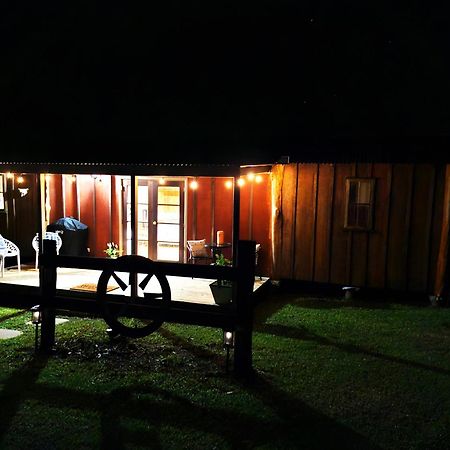 מונטוויל Country Cottage Sunshine Coast מראה חיצוני תמונה