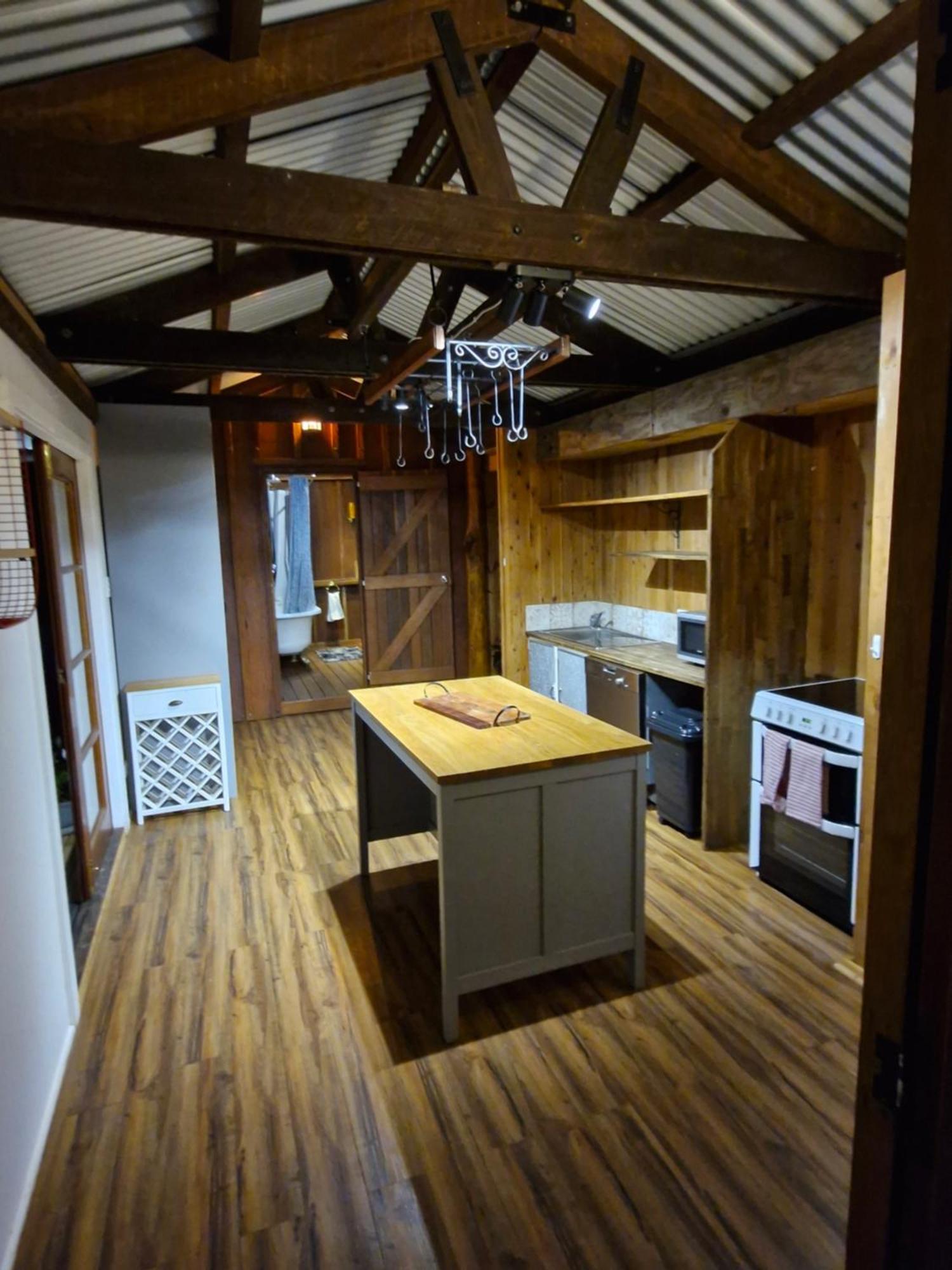 מונטוויל Country Cottage Sunshine Coast מראה חיצוני תמונה